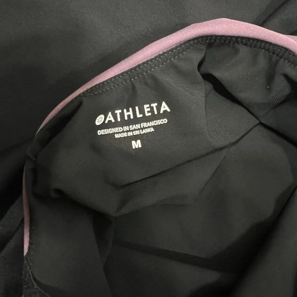 Athleta Asym Colorblock One‎ Piece Swimsuit Size Medium Active Swim Shelf Bra